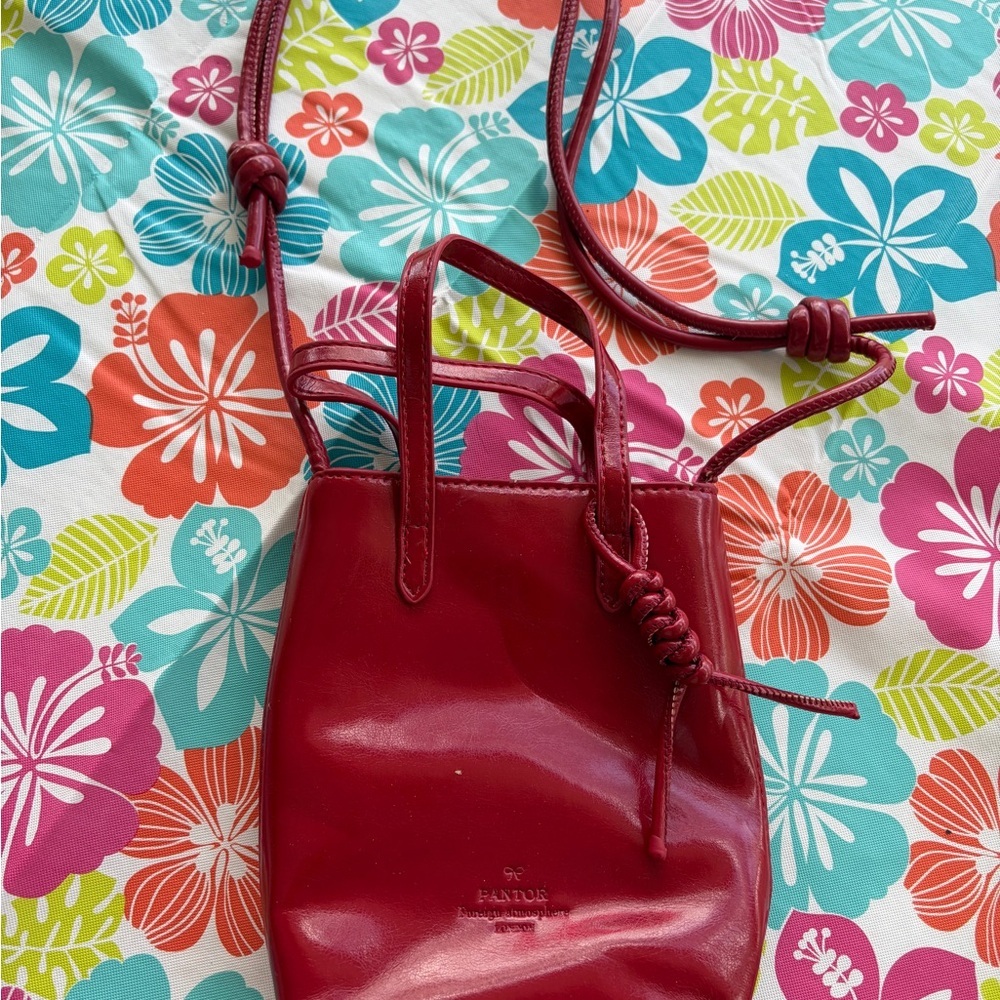 Compact Red Crossbody Bag with Knot-Detail Strap - Picture 9 of 11